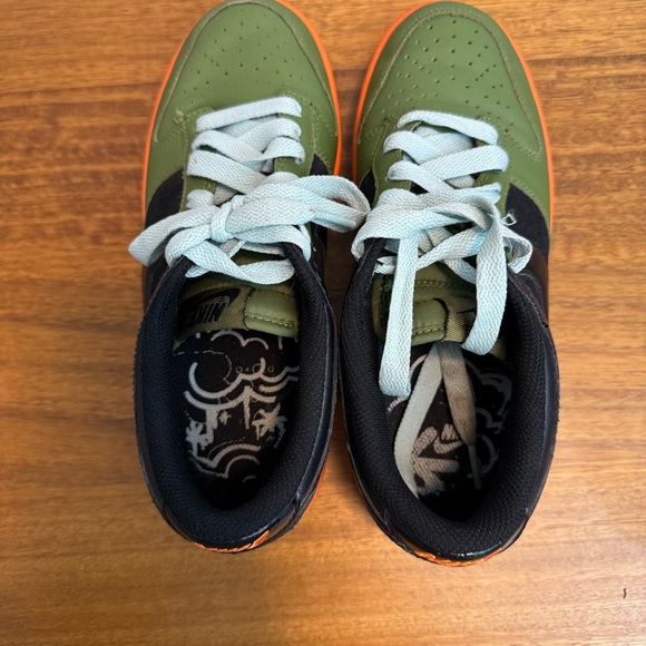 Nike Dunk Low Green Mandarin women’s Size 7.5 - Picture 6 of 8